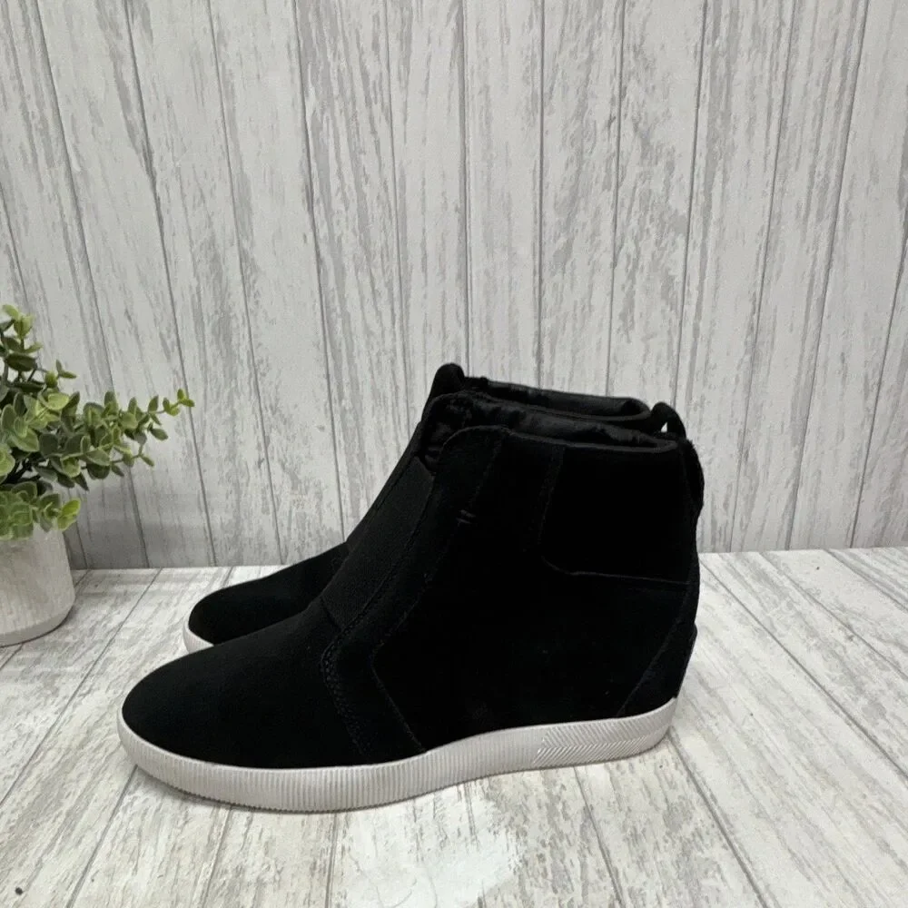 Womens Size 9 SOREL Out 'N About Black Suede Ankle Bootie EU40 UK7